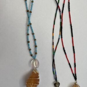 Necklace - Seashell, beeds, glass, nylon string